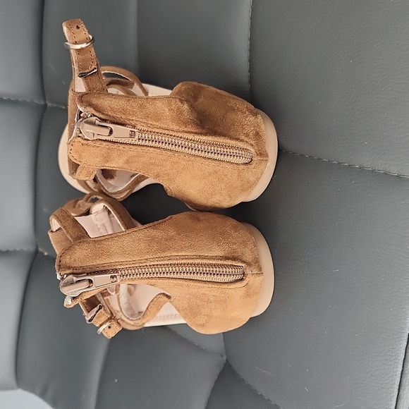 Volatile kids fringe sandals - Picture 3 of 5